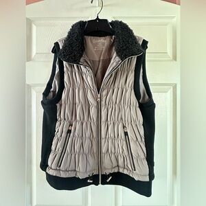 Women's Calvin Klein quilted vest, size XL